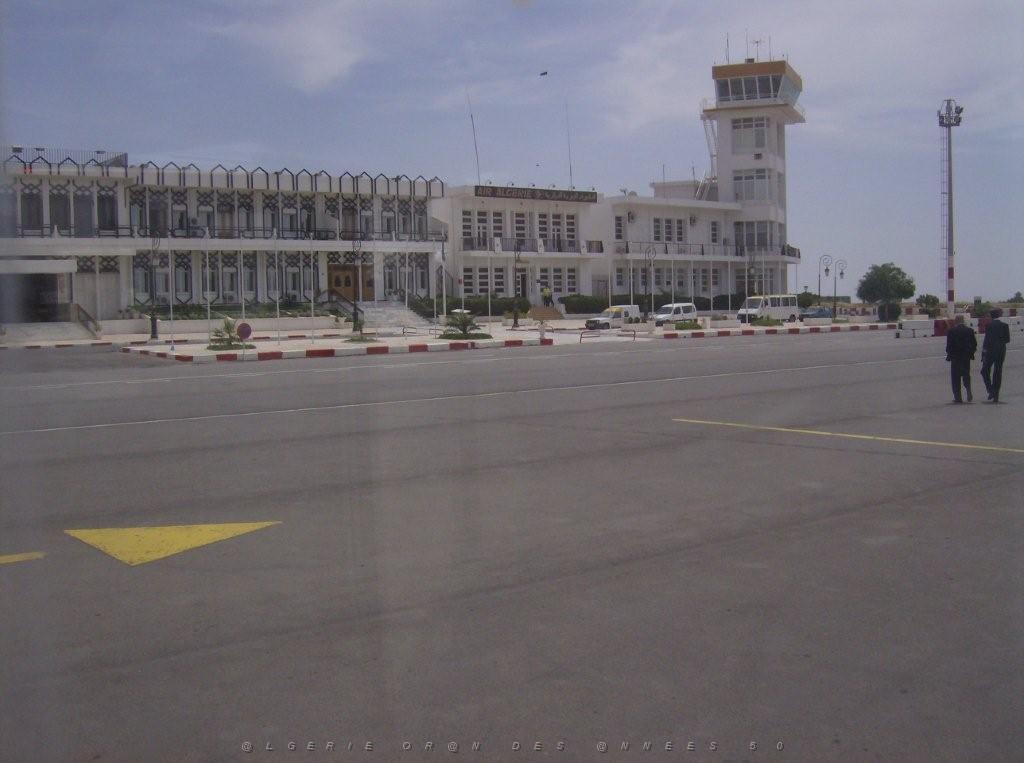 ORAN JUIN 2007 AEROGARE DE LA SENIA.jpg
